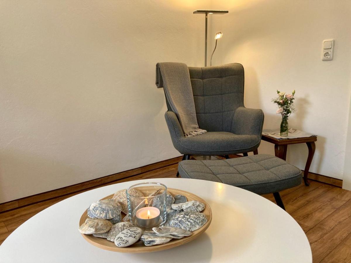 Ferienhaus-Spatzenvilla Любек Екстериор снимка